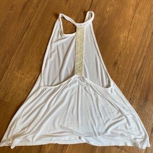 9/$35 American Eagle White Top